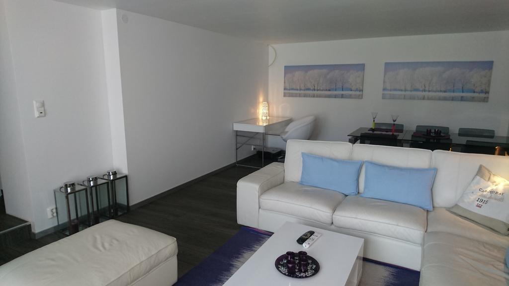 Peak Apartment *